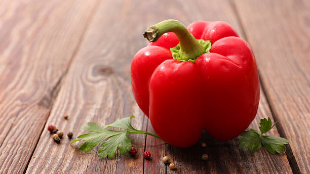 تصویر 2 از فلفل دلمه ای قرمز درشت سایز یکنواخت