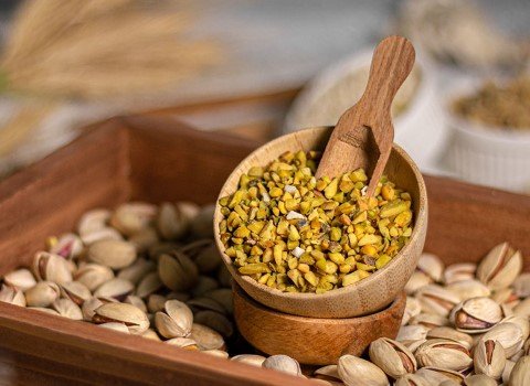 مغز پسته خرد شده با کیفیت ممتاز و تازه