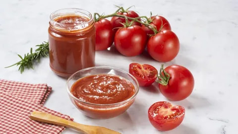 رب گوجه فرنگی رعنا خوش رنگ و با کیفیت