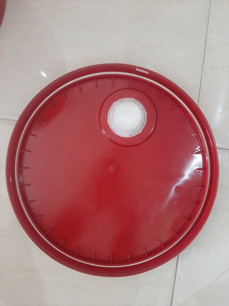 تصویر 2 از صادرات سطل 22 لیتری پلاستیکی کلاژر دار به دبی