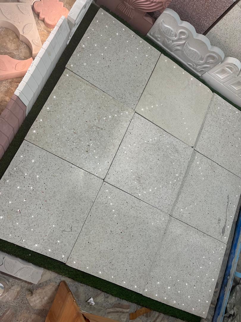 بهترین ابعاد و طرح‌های موزاییک پلیمری برای حیاط و محوطه‌سازی