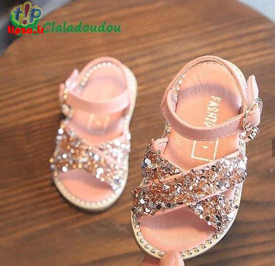 فروش عمده کفش بچگانه