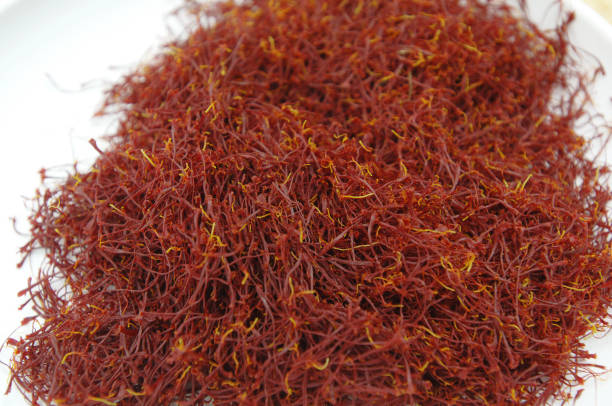 زعفران نگین شکسته عمده مستقیم از کشاورز