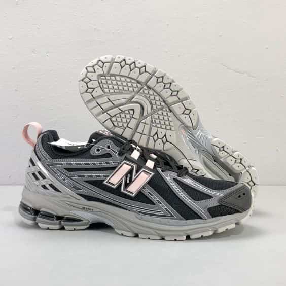 کفش ورزشی زنانه و مردانه با طراحی مدرن و حمایت کامل از پا