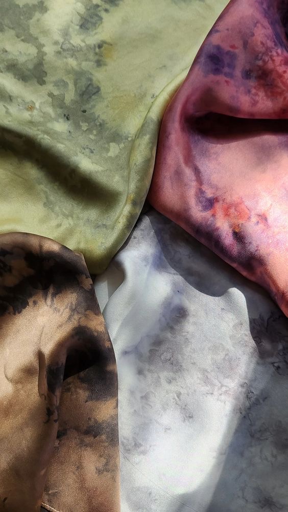 تصویر 2 از پارچه مازراتی با ایستایی عالی و مناسب دوخت مانتو و لباس رسمی