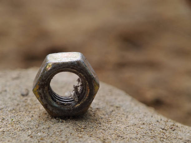 تصویر 2 از مهره شش گوش خشک بدون روکش فلز طبیعی