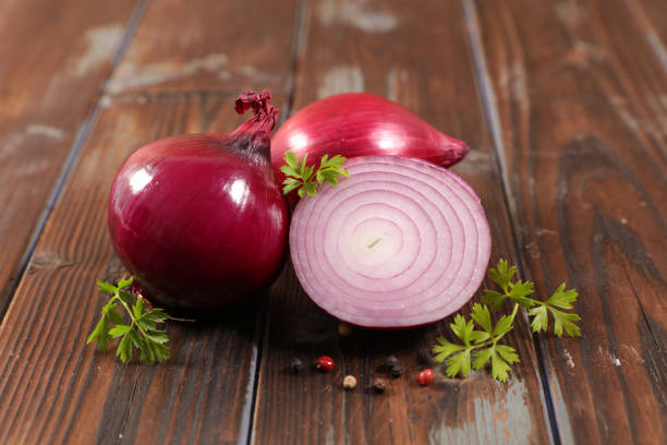 پیاز قرمز بزرگ سایز یک دست در توری 10 کیلویی