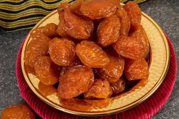 تصویر 3 از آلو بخارا ارگانیک با کیفیت طبیعی و طعم سالم