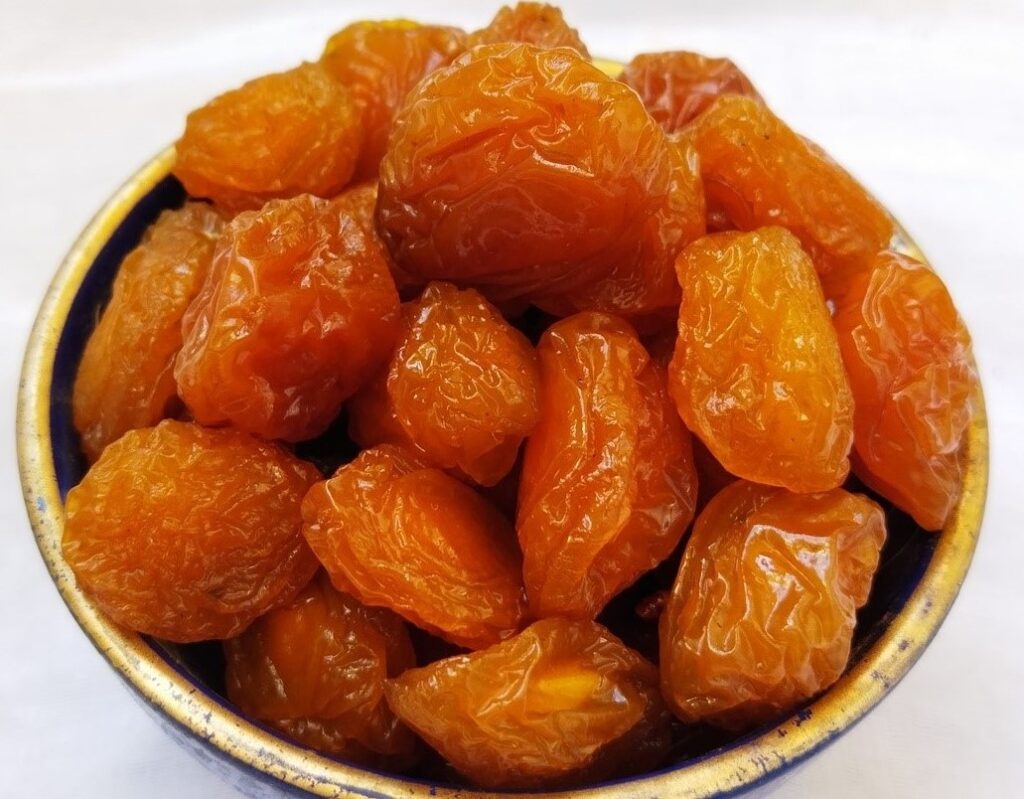 تصویر 2 از آلو بخارا درجه یک با کیفیت ثابت و طعم مطلوب