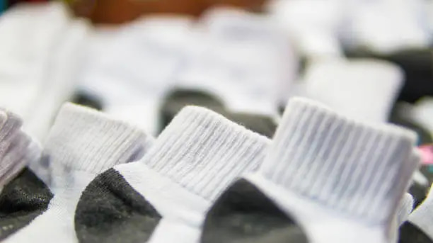 تصویر 1 از جوراب ورزشی ساق کوتاه استپ دار ضد لغزش