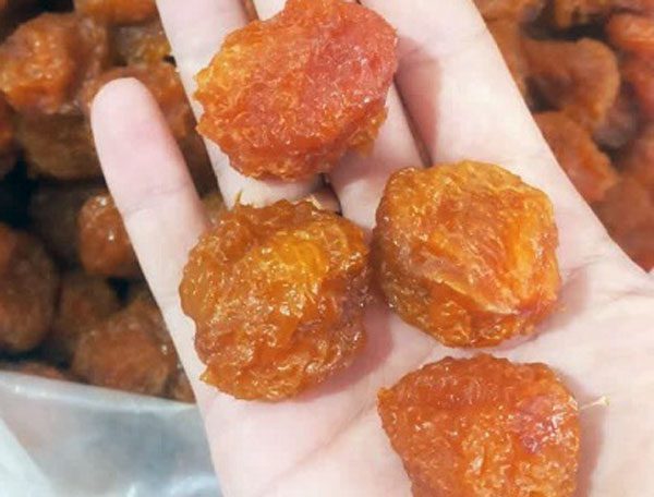 تصویر 1 از آلو بخارا حاج حسنی درشت و با کیفیت مرغوب مناسب صادرات