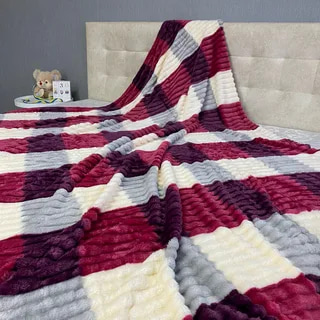 تصویر 3 از پتو مسافرتی چهارخونه قرمز فشرده سبک