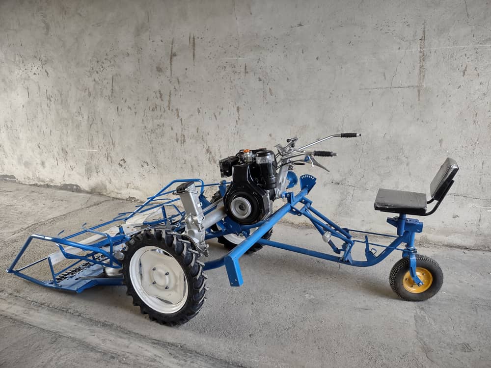 تصویر 3 از دروگر گندم چین دو چرخ مناسب برداشت حرفه ای در زمین های کوچک