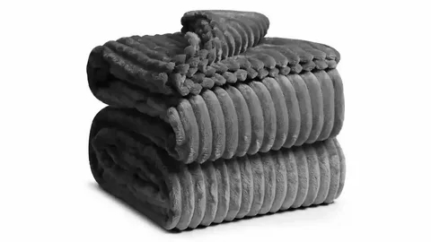 تصویر 3 از پتو مسافرتی حوله ای ضخامت متوسط