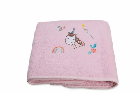 تصویر 3 از پتو مسافرتی صورتی ملایم برای کودکان