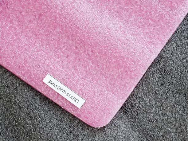 تصویر 2 از پتو مسافرتی صورتی رنگ دو لایه سبک