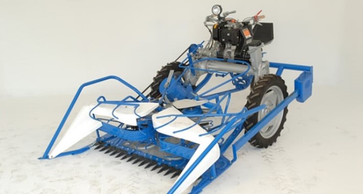 تصویر 2 از دروگر گندم با تراکتور برای برداشت سریع و پر قدرت