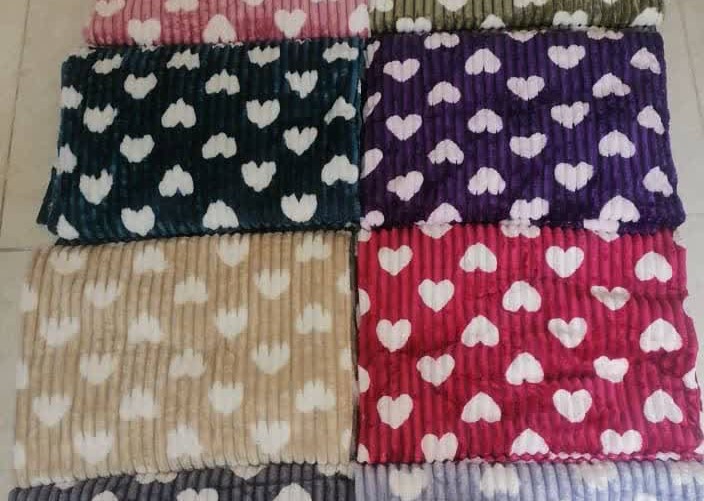 تصویر 4 از پتو مسافرتی کرکره ای قلبی دو نفره