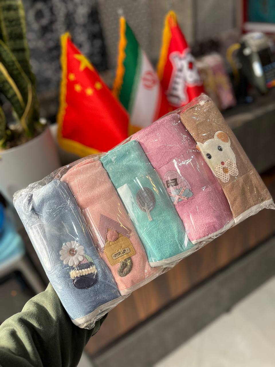 تصویر 1 از فروش عمده و درجه یک حوله دست و صورت عروسک دار