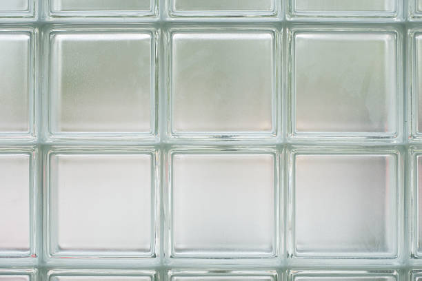 تصویر 1 از شیشه مقاوم با استحکام مناسب و وضوح بی نقص