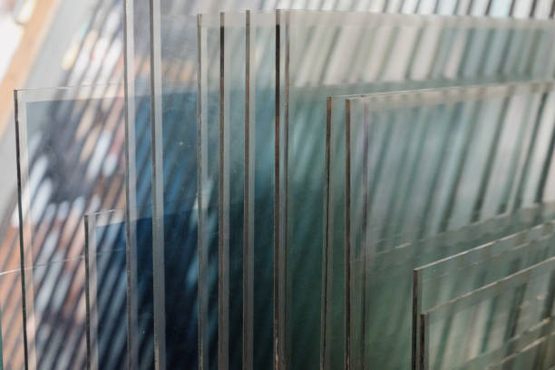 تصویر 4 از شیشه رفلکس با مقاومت بالا و شفافیت بالا