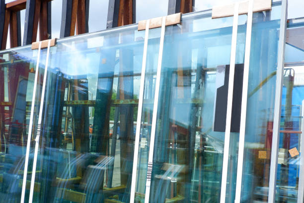 تصویر 2 از شیشه ضد uv با فیلتر اشعه و حفاظت طولانی مدت