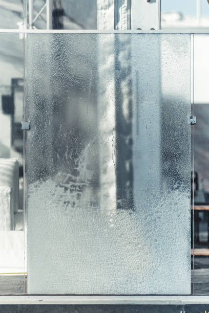 تصویر 1 از شیشه آکواریوم با شفافیت براق و کیفیت ممتاز