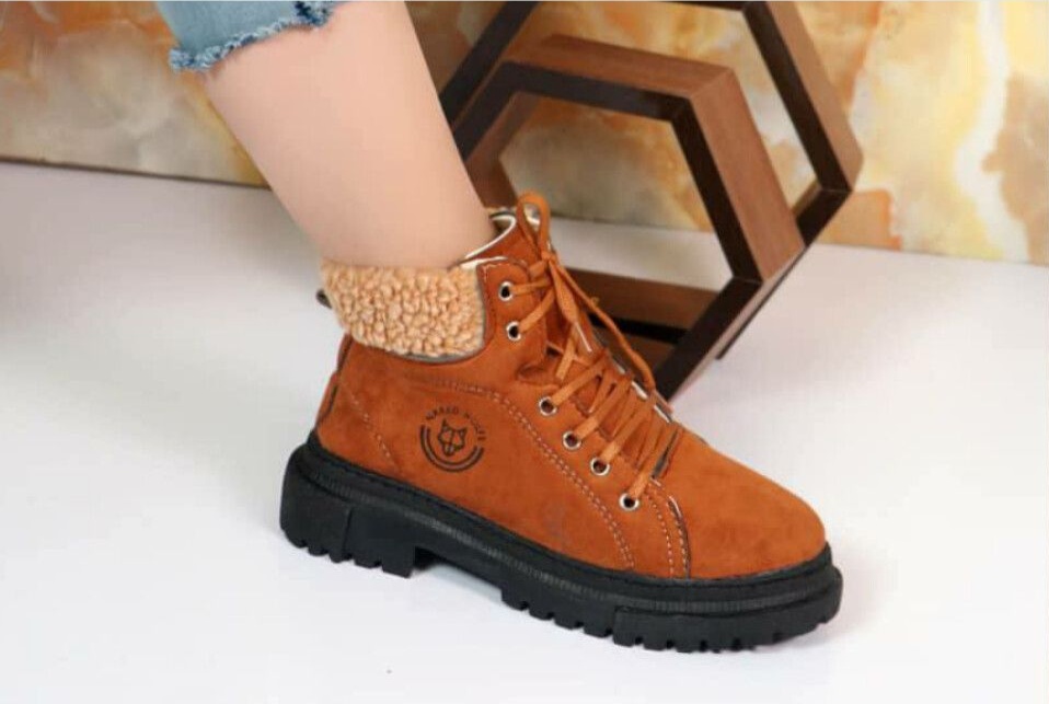 تصویر 2 از نیم بوت ولف خز دار زنانه فروش عمده