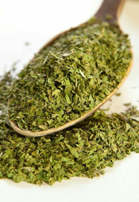 تصویر 2 از سبزی خشک نعنا تازه‌ عطر با رنگ طبیعی و کیفیت عالی