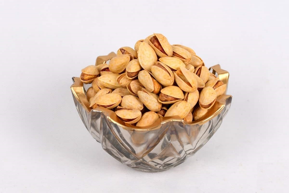 تصویر 4 از پسته اکبری شور درجه یک با طعم اصیل ایرانی