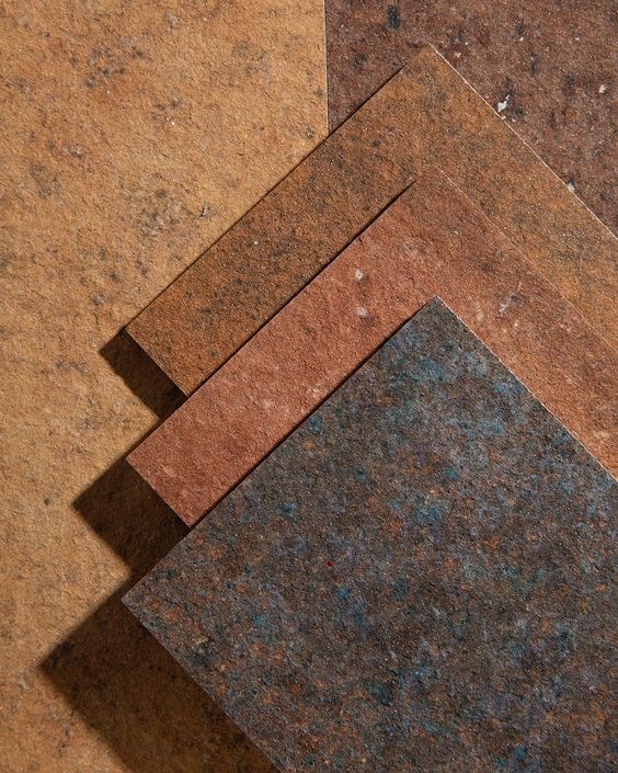 تصویر 1 از سرامیک کف‌ پوش طرح سنگ با مقاومت بالا و زیبایی طبیع