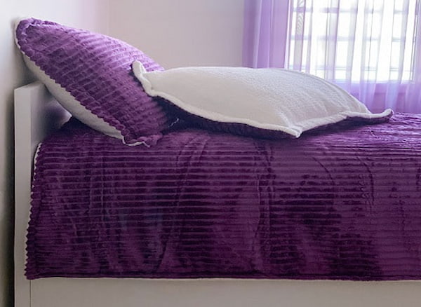 تصویر 3 از رو تختی خز دار با دوخت حرفه‌ ای و با دوام