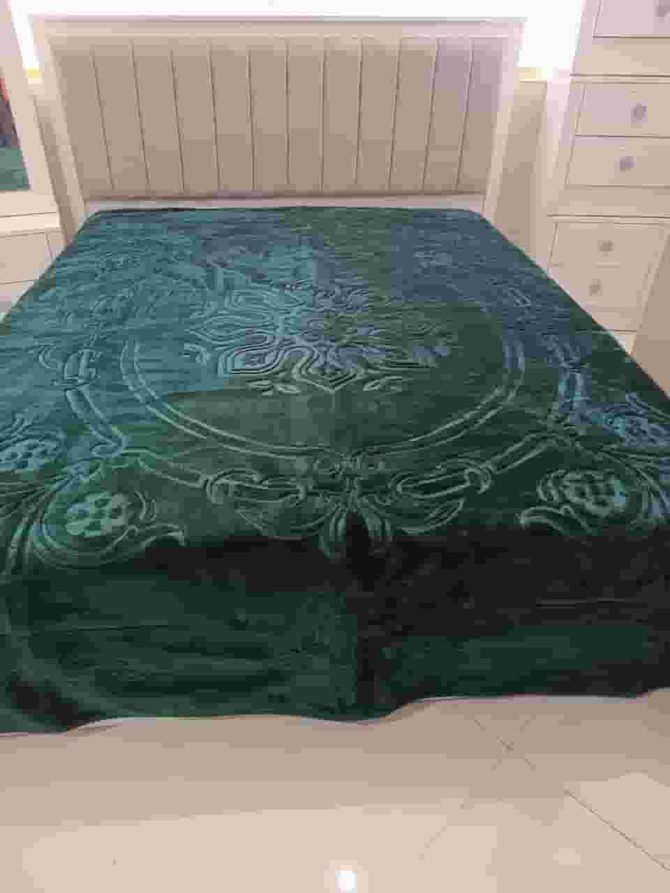 تصویر 4 از نمایندگی فروش عمده پتو نرمین طلایی