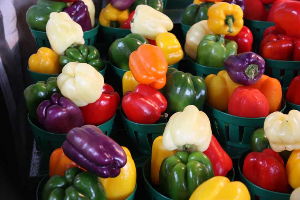 تصویر 4 از فلفل دلمه رنگی ارگانیک درجه یک مناسب سالاد و پخت و پز