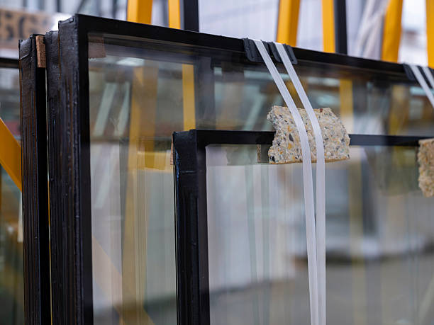 تصویر 3 از شیشه نما با استحکام زیاد و ظاهر زیبا