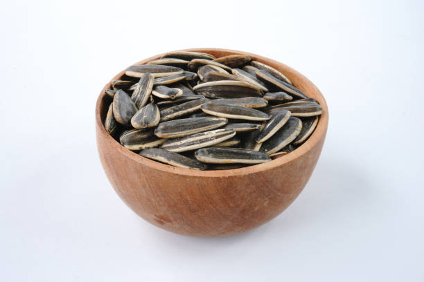 انواع تخمه آفتابگردان ایرانی با طعمی به یاد ماندنی