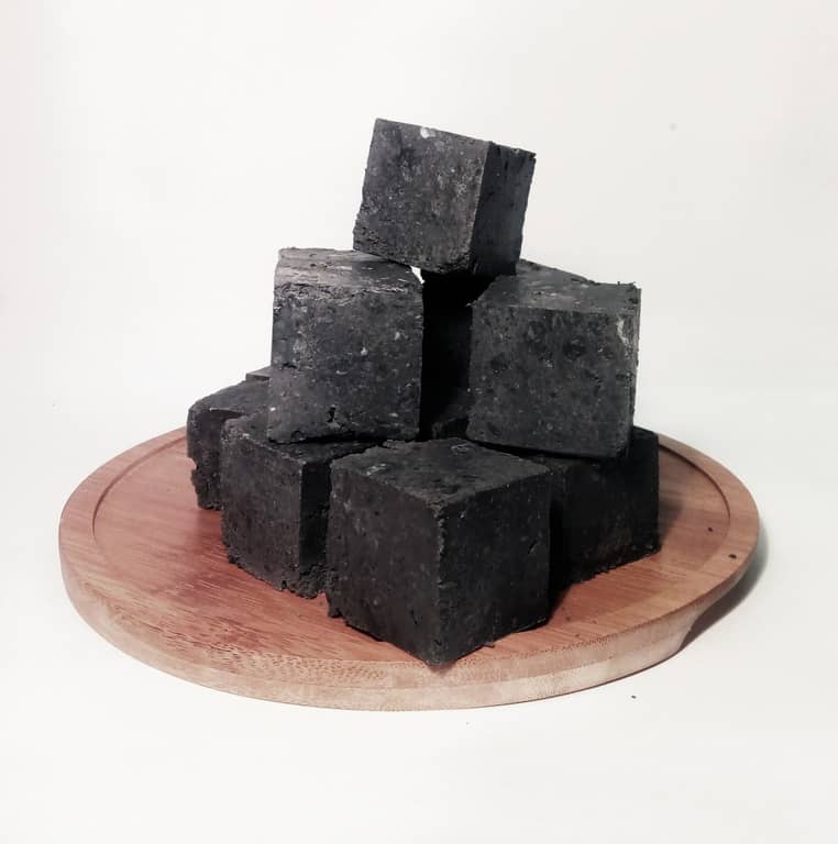 تصویر 4 از بستنی خشک ذغالی لوکس