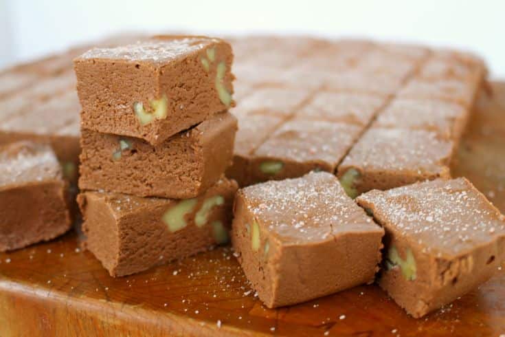 تصویر 3 از بستنی خشک کاکائویی مغزدار تجربه ای ماندگار