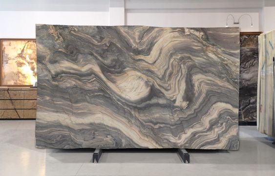 تصویر 1 از سنگ تراورتن طبیعی مقاوم و مناسب نمای بیرونی و داخلی