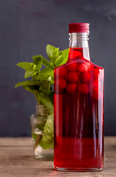 تصویر 3 از آب زرشک ارگانیک بیرجند تهیه شده با استاندارد بین المللی