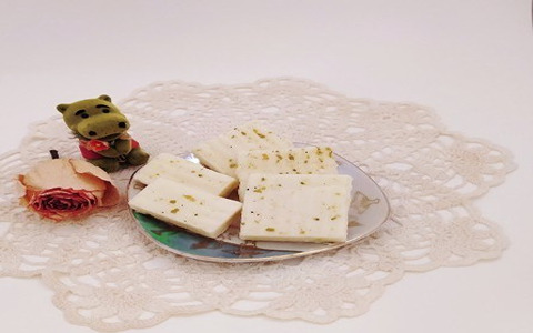 تصویر 1 از بستنی سنتی خشک + اصالت و فناوری