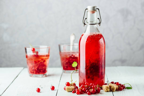 آب زرشک با زرشک خشک بیرجند طعمی به یاد ماندنی