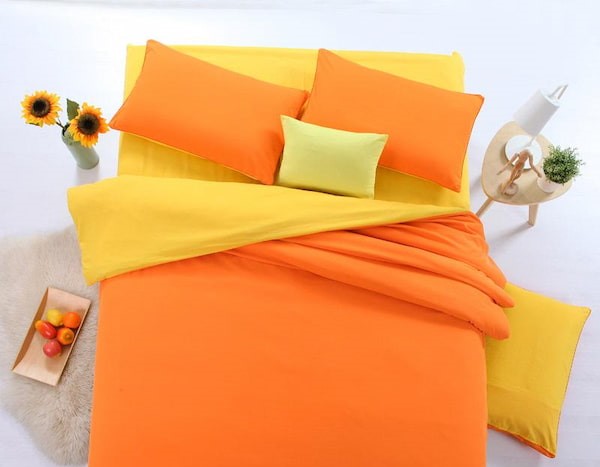 تصویر 1 از رو تختی نارنجی مدرن با طراحی مینیمال