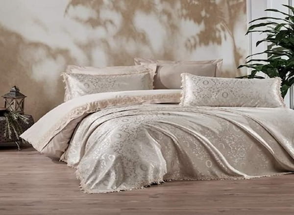 تصویر 1 از رو تختی ابریشمی سبک و خنک مناسب تابستان