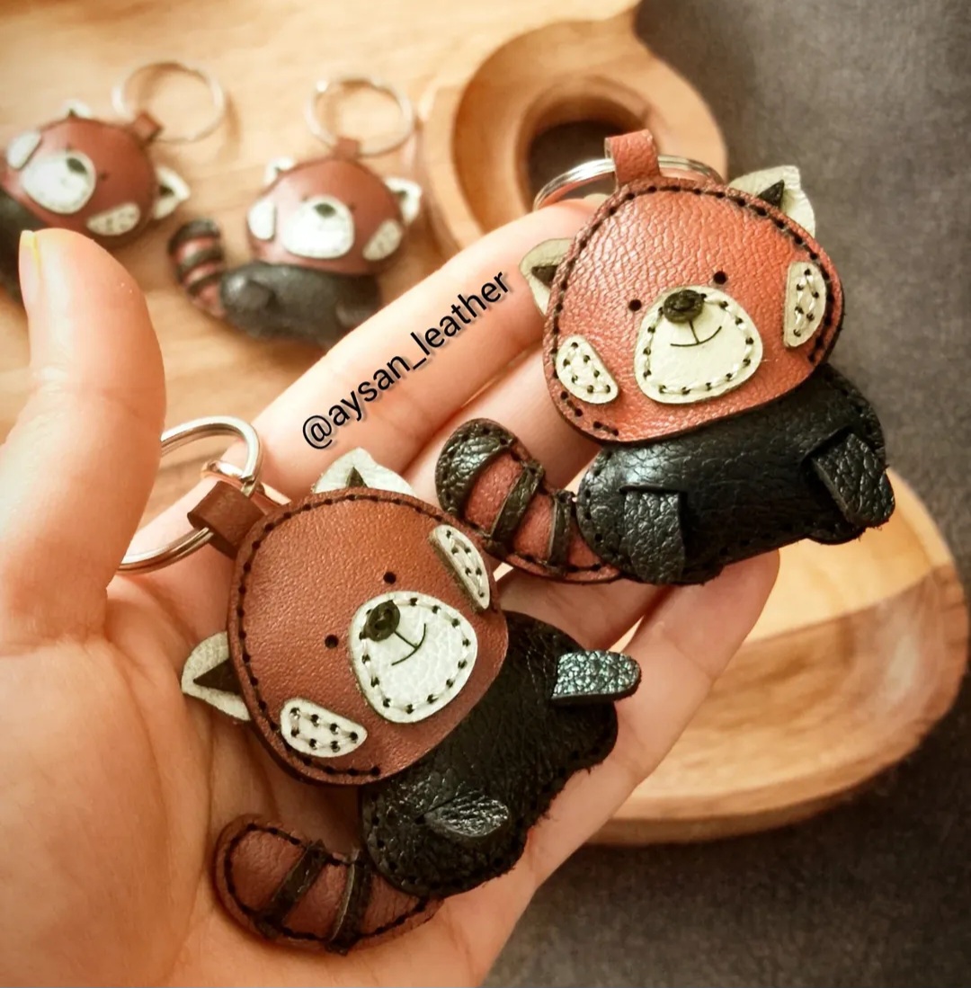 جاسوئیچی چرم دستدوز باقیمت استثنایی