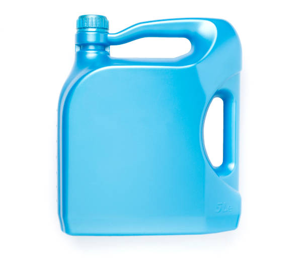 تصویر 2 از گالن پلاستیکی 4 لیتری با طراحی محکم و بادوام