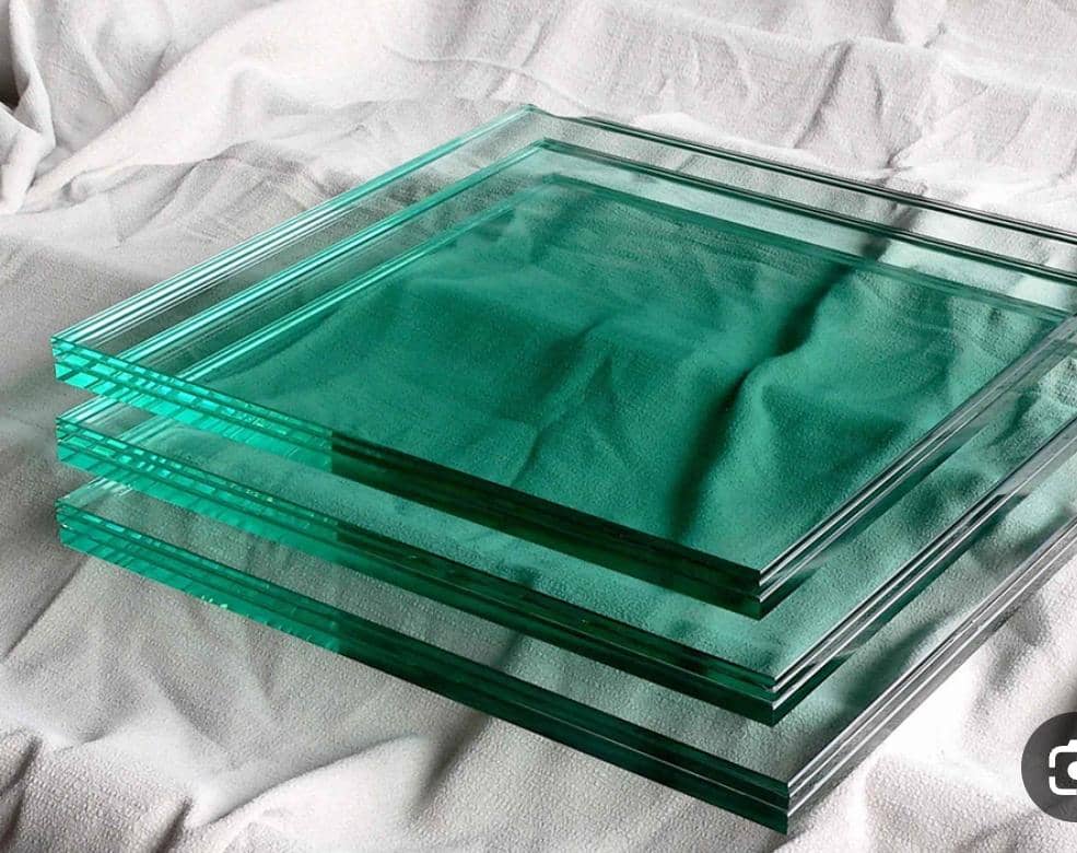 تصویر 4 از شیشه سکوریت نشکن + انتخاب اول سازه‌ های مدرن