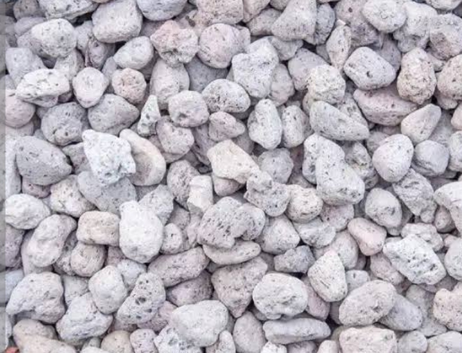 تصویر 2 از فروش ویژه پوکه معدنی و صنعتی قروه + قیمت عمده ارسال به سراسر کشور