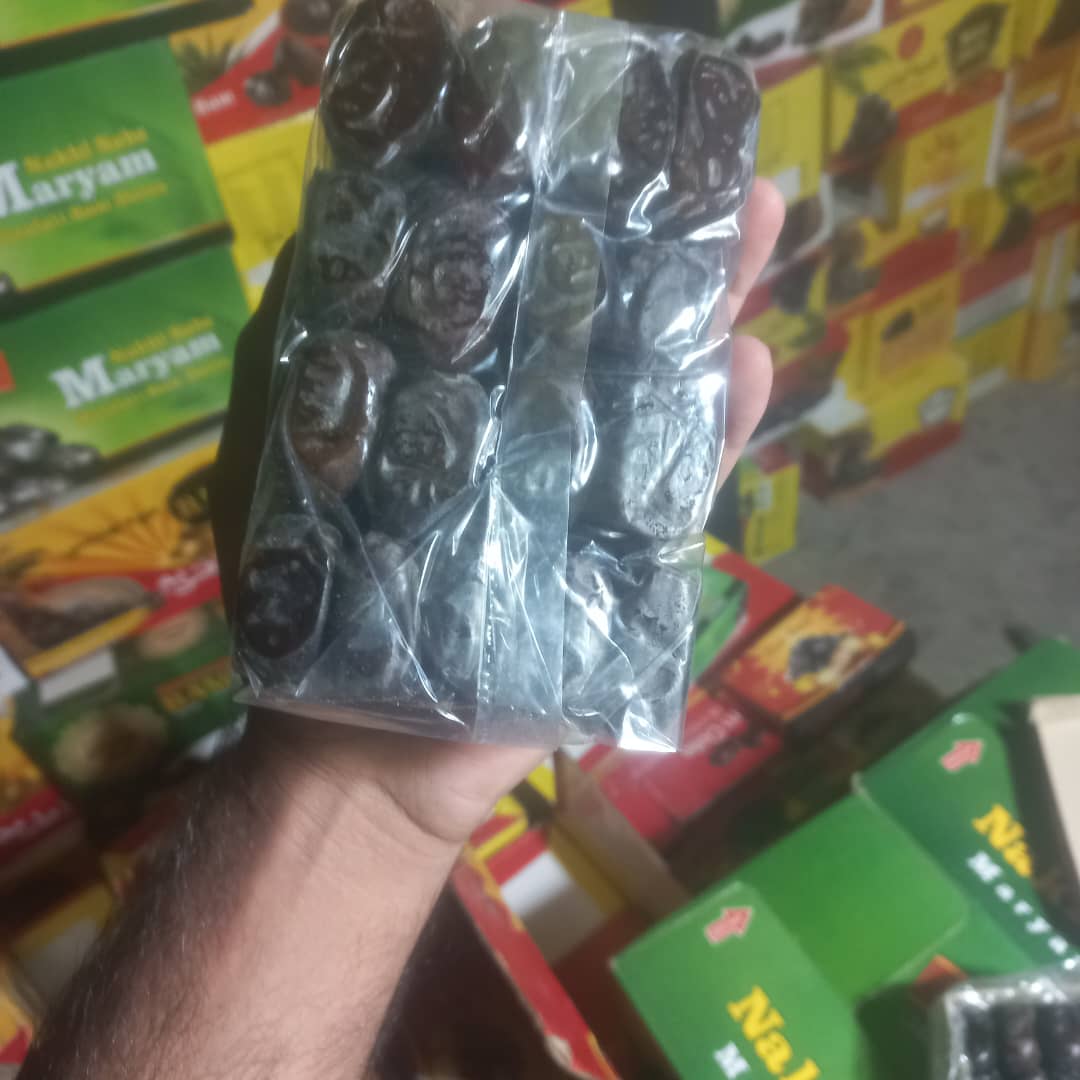 تصویر 1 از خرما مضافتی بم نیم کیلویی درجه 1 + صادرات به کشور ترکمنستان اوزبکستان و قزاقستان