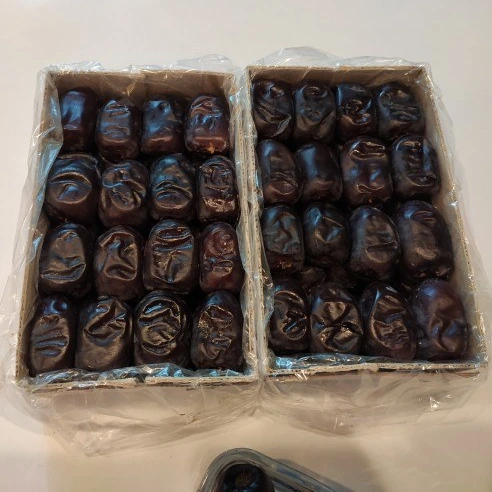 تصویر 3 از خرما مضافتی صادراتی عنبرآباد کرمان + ارزان و با کیفیت